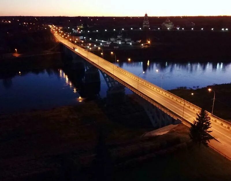 Старица реки. Город старица дом купца филиппова. Интрей старица. Джипы взятие точек. Старица 24.