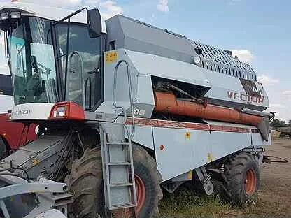 Зерноуборочный комбайн бу вектор 410