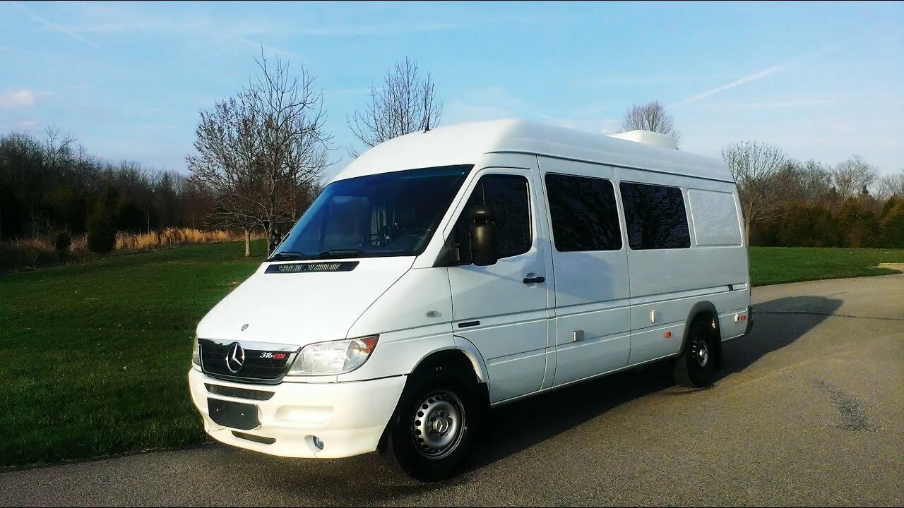 Купить спринтер в красноярске. Mercedes Benz Sprinter 2006. Мерседес Спринтер 519 CDI 4x4. Мерседес Спринтер 2006 года. Спринтер 626.