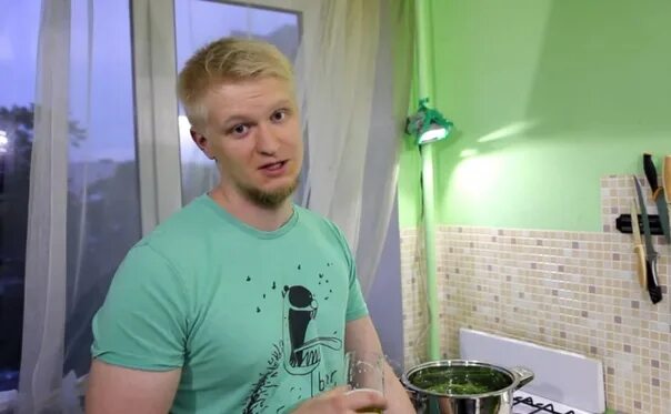 Друже oblomoff. Славный друже обломов. блоггер друже обломов. друже обломов рост. обломов еда.