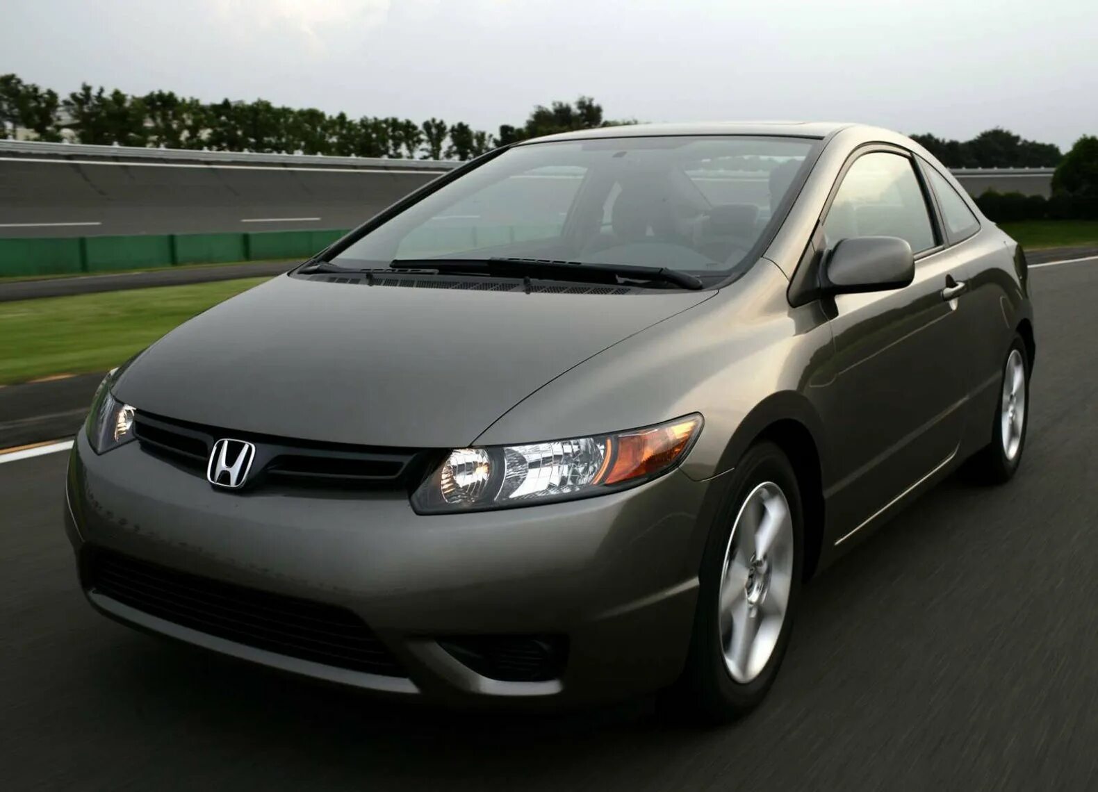 Honda civic купе. Honda Civic Coupe 2006. Honda Civic 2006 седан. Honda Civic 2006 2008. Хонда Цивик 2006 седан.