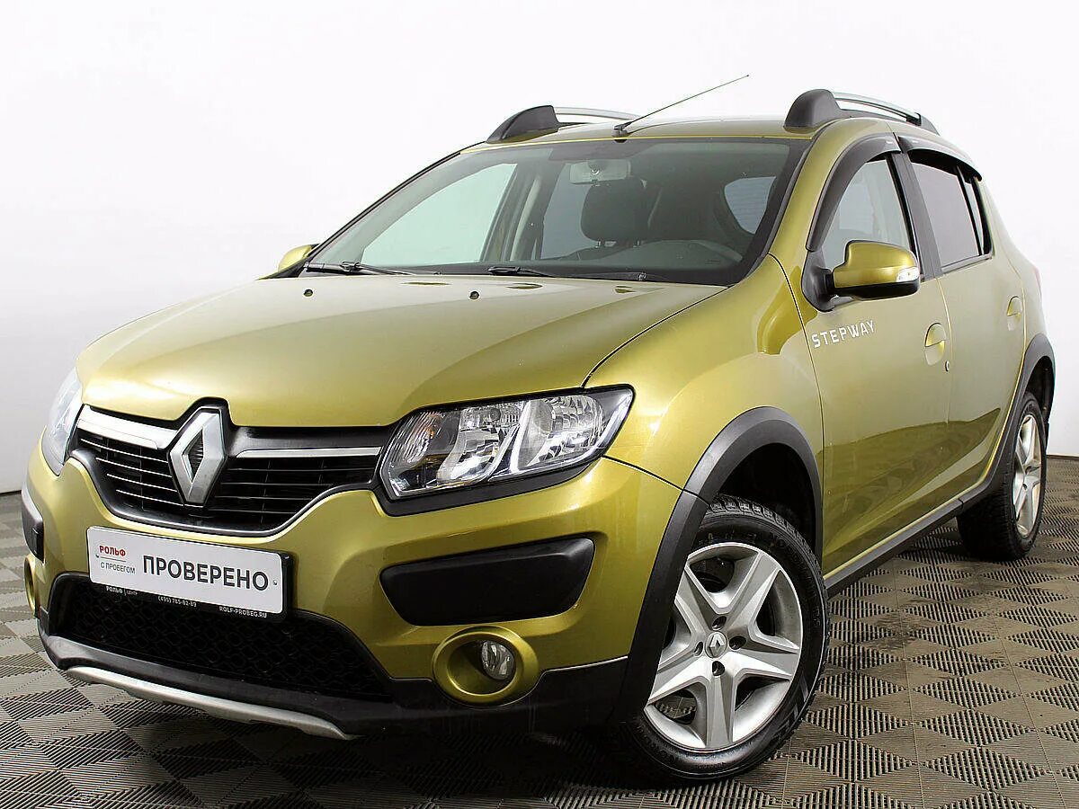 Renault sandero stepway поколения. Сандеро степвей 2. Рено степвей 2 поколения. Рено Сандеро степвей золотой. Рено степвей 2016.