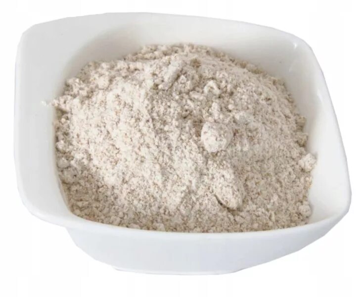 Цельнозерновая мука и белая. Мука в тарелке. Белая цельнозерновая мука. Мука пшеничная цельнозерновая 2 сорта. Мука пшеничная цельнозерновая.