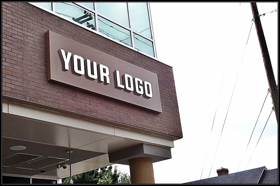 Вывеска на здание изготовление. Табличка организации на фасад. Вывеска на здание изготовление. Рекламные буквы на фасаде. Вывеска буквы на фасаде.