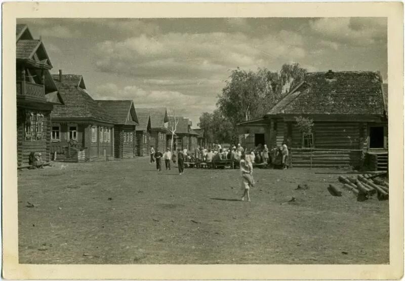 Деревня 1920 годов. Деревня Юмгалак. Деревня в 1920-е годы. Деревня 20-х годов.