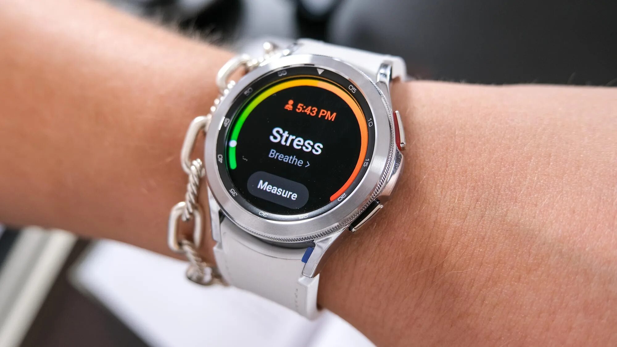 Часы самсунг галакси вотч 4. Samsung Galaxy watch4 Classic 42 мм. Смарт-часы Samsung Galaxy watch4 Classic. Samsung Galaxy watch 4 Classic 42mm. Смарт галакси вотч 4