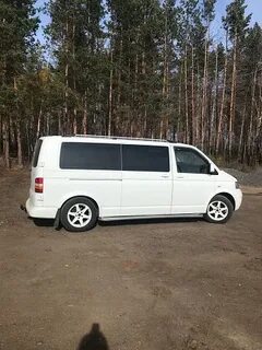В 9 едут
