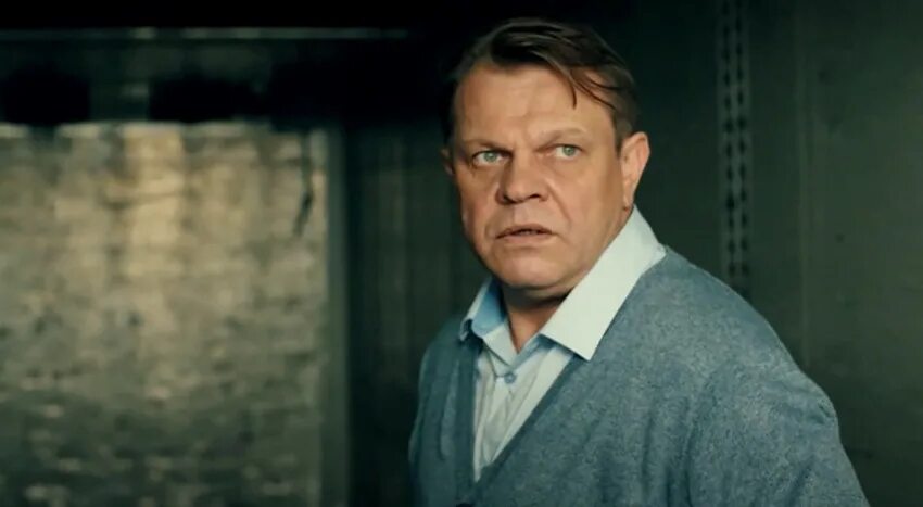 Stills - Marine Detective