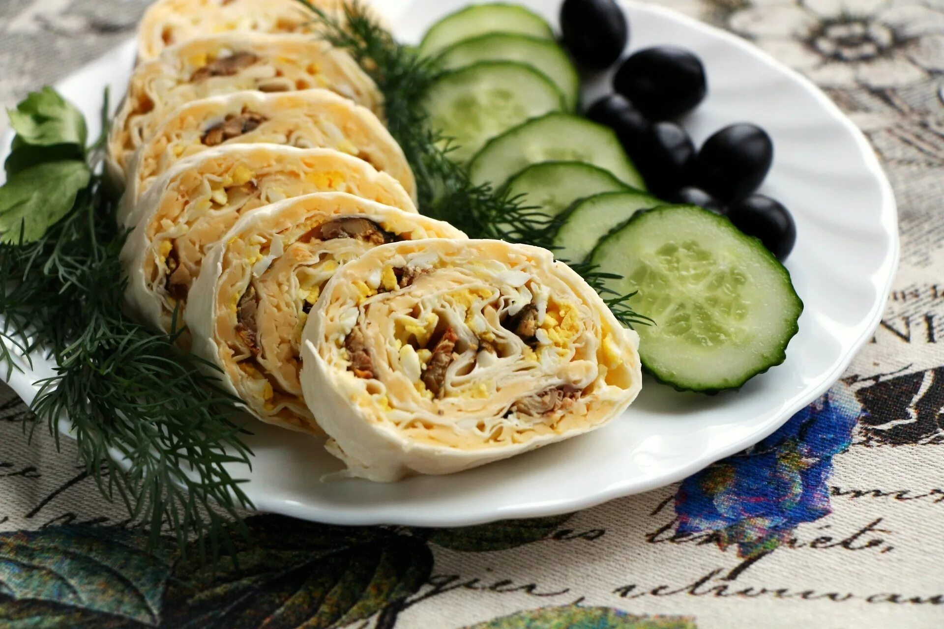 Рецепты рулеты с консервами