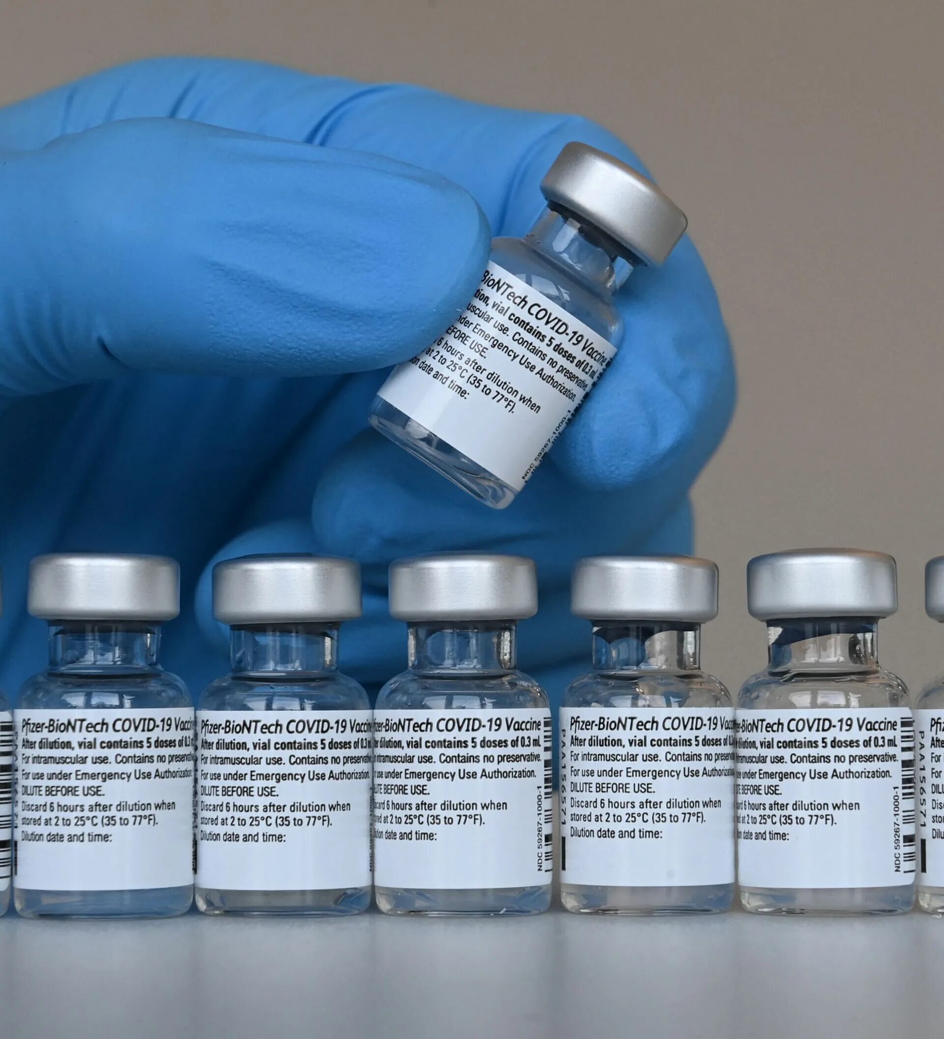 Вакцина Pfizer/BIONTECH против Covid-19. Pfizer вакцина. Вакцина от ковид Файзер. Вакцина Пфайзер коронавирус. Файзер ковид