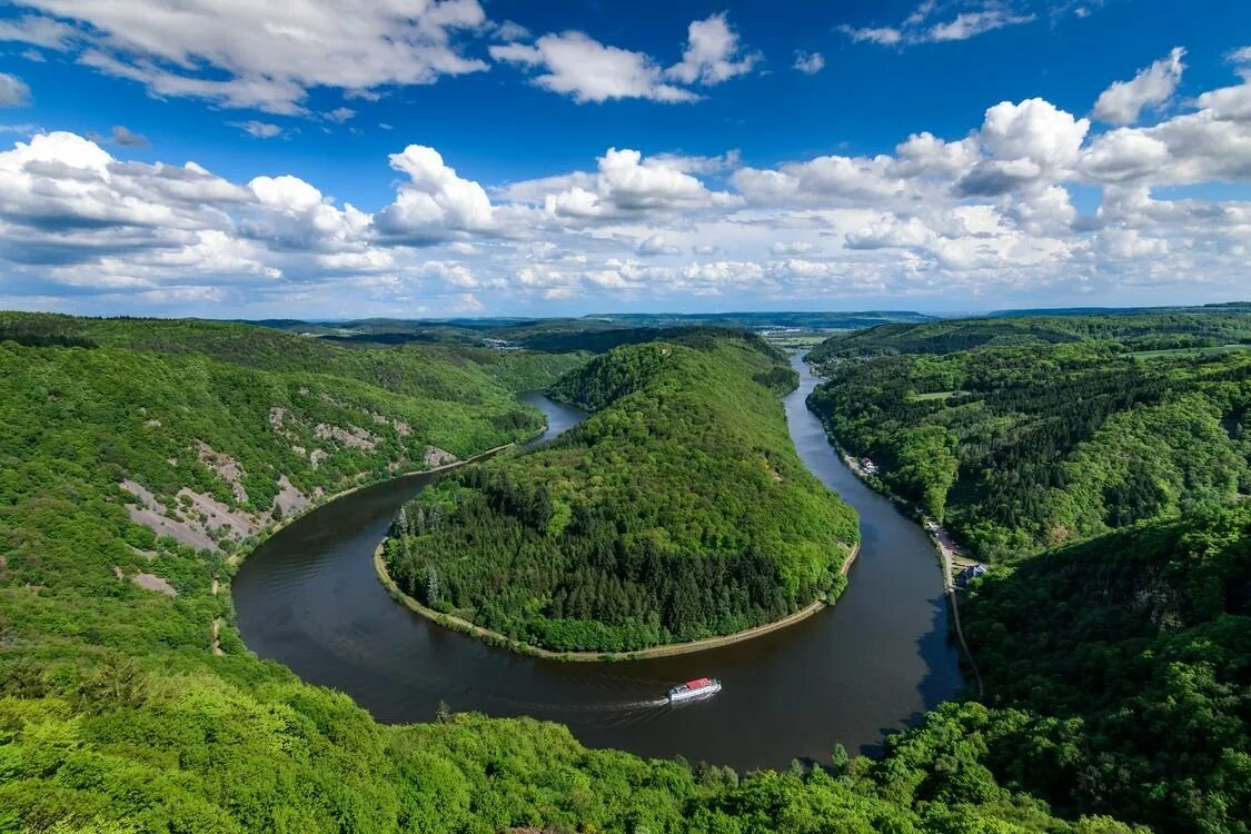 Река Саар Германия. Saarland реки. Амазонка самая длинная река в мире. Долина реки Амазонка.