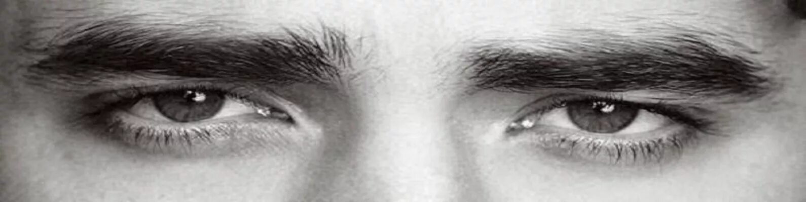 Сера были твои. Глаза мужские. Мужские глаза чб. Два глаза мужские. Глаза парня.
