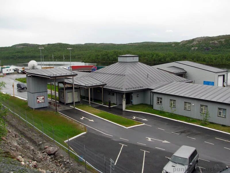 Onpoint. Pin badge silver federation. Esb architecture. Подвал в стиле лофт эконом. Mason star badge.