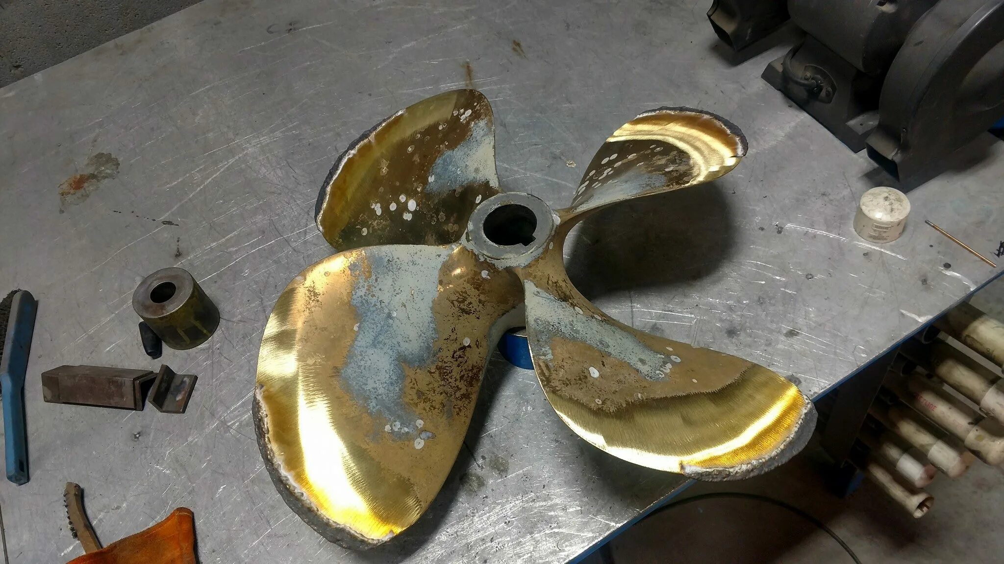 сварка пищевой нержавейки аргоном. бронзу сваривают. сварка tig меди латуни. пайка бронзы. бронзу сваривают.