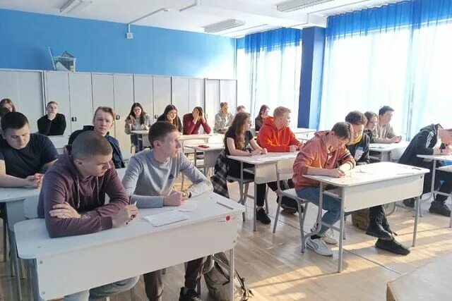 Абаканский строительный техникум рейтинг. Хкптэс абакан. Абаканский строительный техникум. Студенты. Абаканский строительный техникум рейтинг.