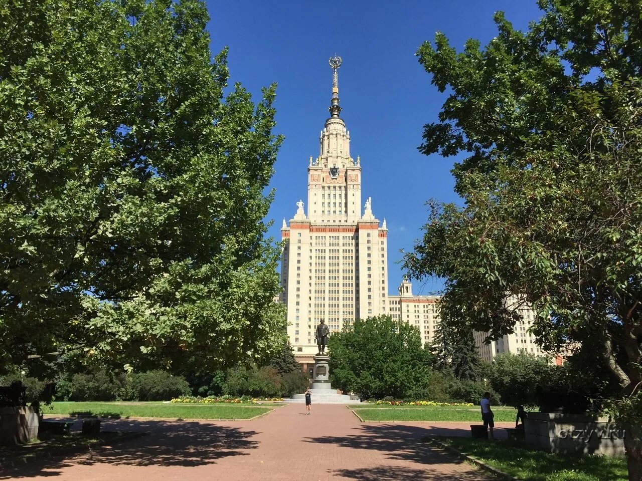 Город воробьевы горы. Парк мгу москва. мгу воробьевы горы. парк воробьевы горы мгу. сквер мгу москва.