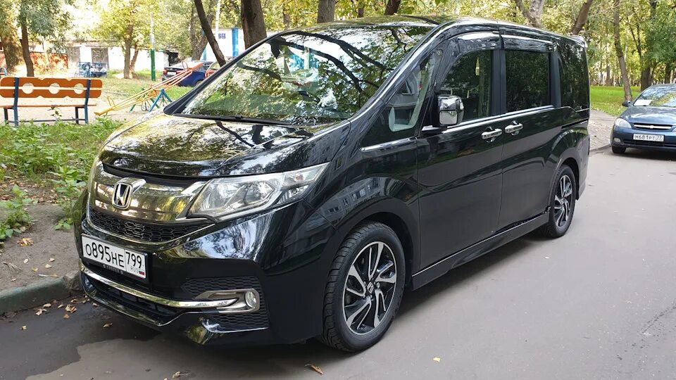 Honda stepwgn rp1. Honda Stepwgn 5g. Honda Stepwgn spada 5. Honda Stepwgn 2015 rp1.