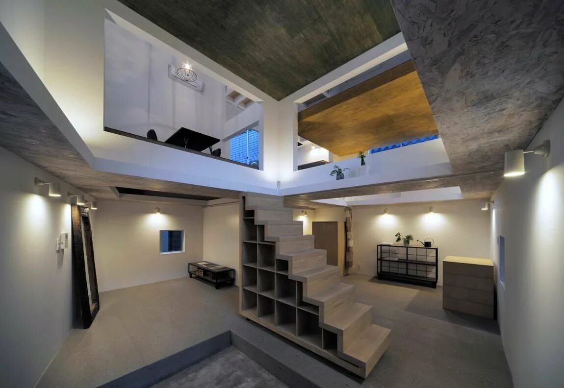 House Hiroyuki Shinozaki Architects. Двухэтажный подвал. Двухэтажный цокольный этаж. Дом с цокольным этажом.