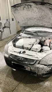 Мойка капота