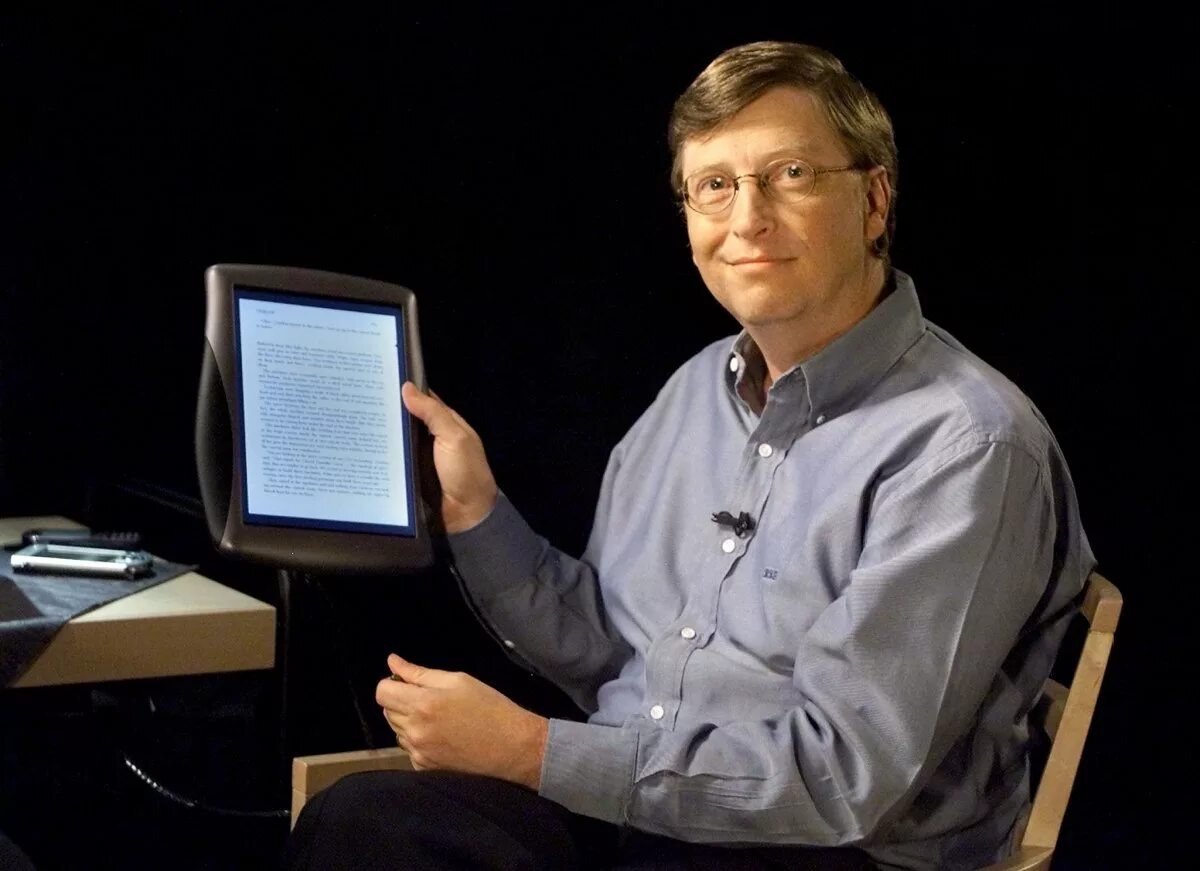 Разработчики майкрософт. Билл Гейтс 2000. Основатель Майкрософт Билл Гейтс. Билл Гейтс фото 2000. Билл Гейтс и пол Аллен Майкрософт.