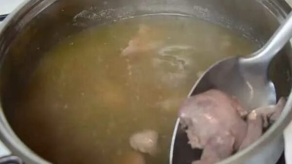 Сколько времени варить куриную печень для салата. Печень куриная вареная перекрученная. сколько варить куриную печень до готовности в кастрюле. сколько варить печенку для паштета. сколько варить куриную печень до готовности.