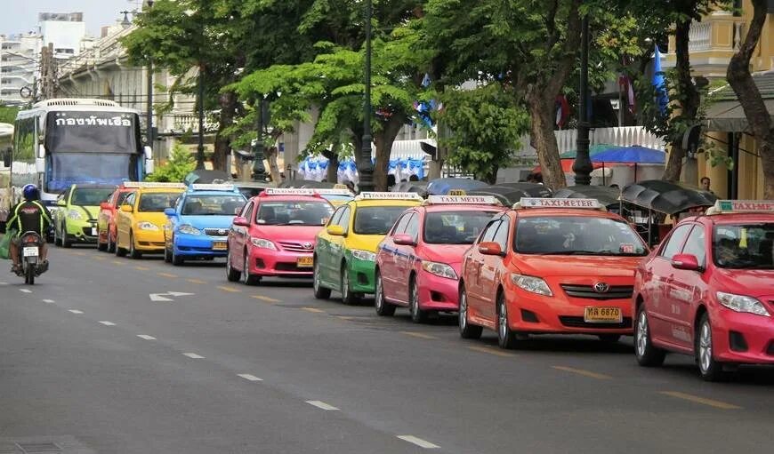 Такси Бангкок. Такси в Паттайе. Тайское такси. Такии Тайланд.