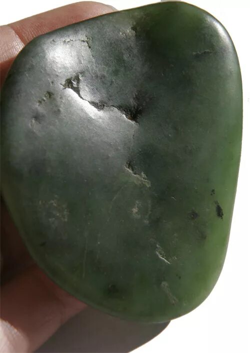 Жадеит империал. Лощеный нефрит. Канадский нефрит. Деагостини жадеит. Нефрит камень булыжник.