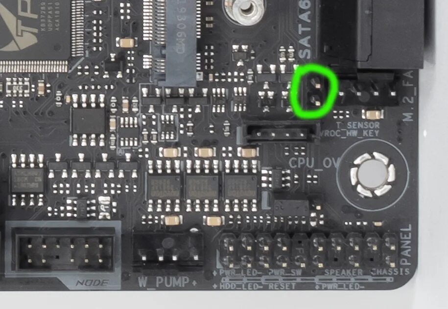 Intel vroc raid. Intel vroc. vroc key. ключ активации intel vroc. intel vroc supermicro на плате ключ.