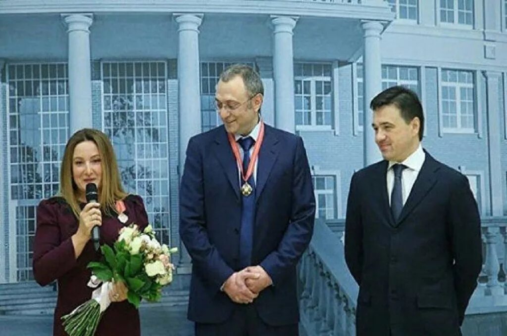 сулейман керимов и его жена фируза. сулейман керимов фируза. фируза керимова. сулейман абусаидович керимов и его жена фируза. фируза керимова.