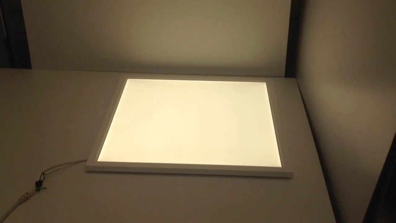 Мдм лайт светильники. Entro 28w 3000k ra80 220v / светильник led призма, 595x595 мм (босма) белый. Ультратонкие светодиодные панели. Светильник с равномерной засветкой 595х595. Светодиодная панель равномерной засветки.