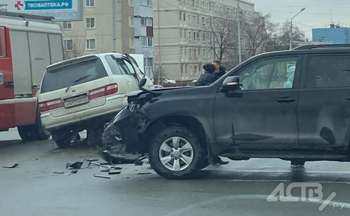 Новости аств сахалин происшествия на сегодня. ДТП Сахалинской области. Машины в Южно-Сахалинске.