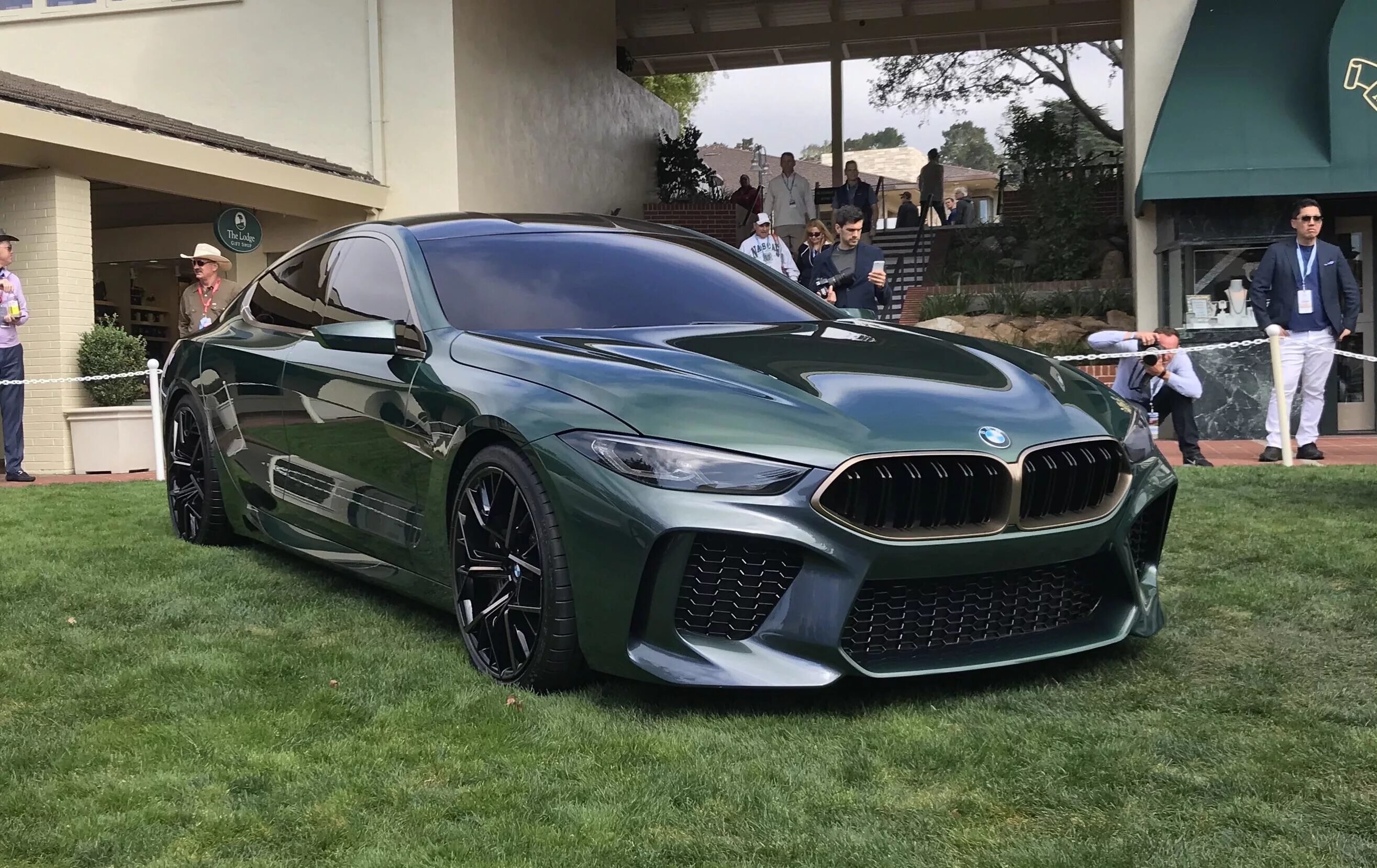 М 8 сайт. BMW m8 Gran Coupe Black. BMW m8 Gran Coupe 2021. BMW m8 Gran Coupe черный. BMW m8 Gran Coupe матовый.