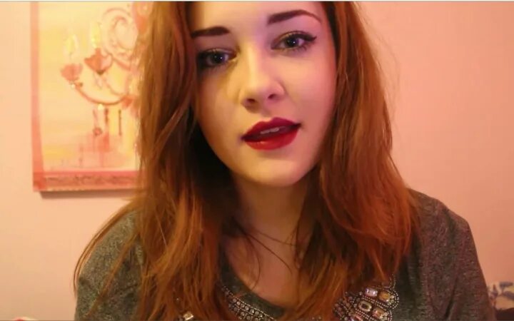 Hungry lips face. Губы асмр. Hungry lips. Asmr губы. Amalzd.
