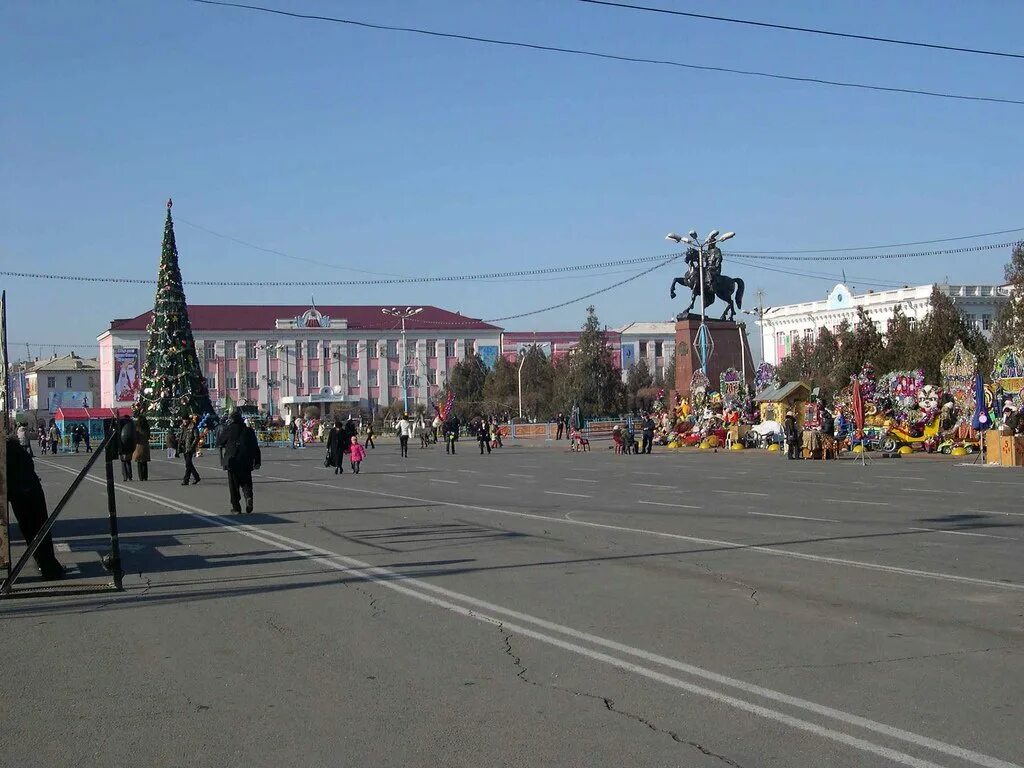 Пагода в таразе. Тараз город в Казахстане. Джамбул город. Тараз Джамбул Казахстан. Г.Тараз Казахстан население.