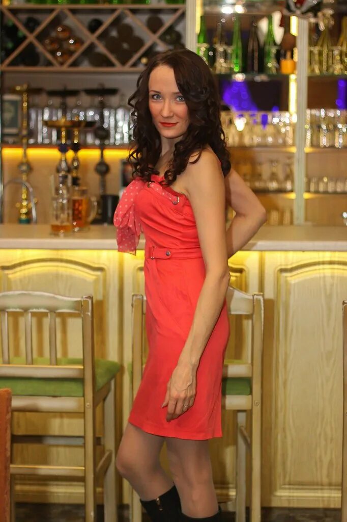 Череповецкий девчонки. Оксана 41 кадуй. Ирина 34 года. Девочки череповец. Новгород.