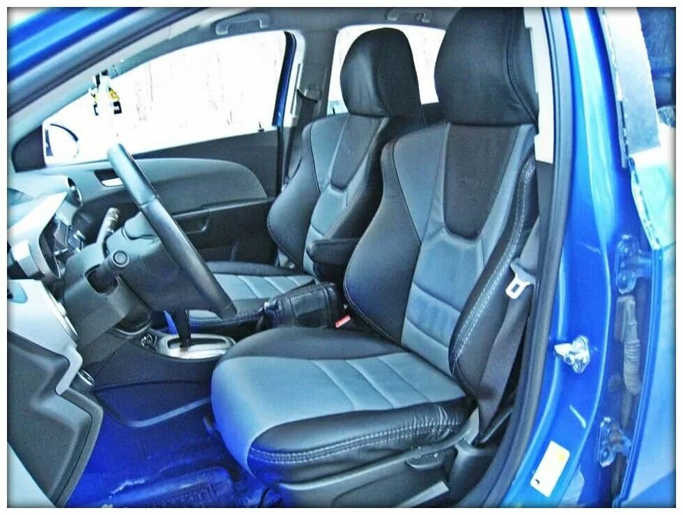 чехлы на шевроле авео т300