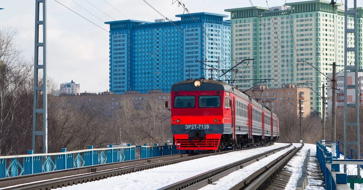 Северная звезда электропоезд. Станция новоподрезково. Электричка новоподрезково москва на сегодня. Поезда на ленинградском направлении. Эт2м на ленинградском направлении.