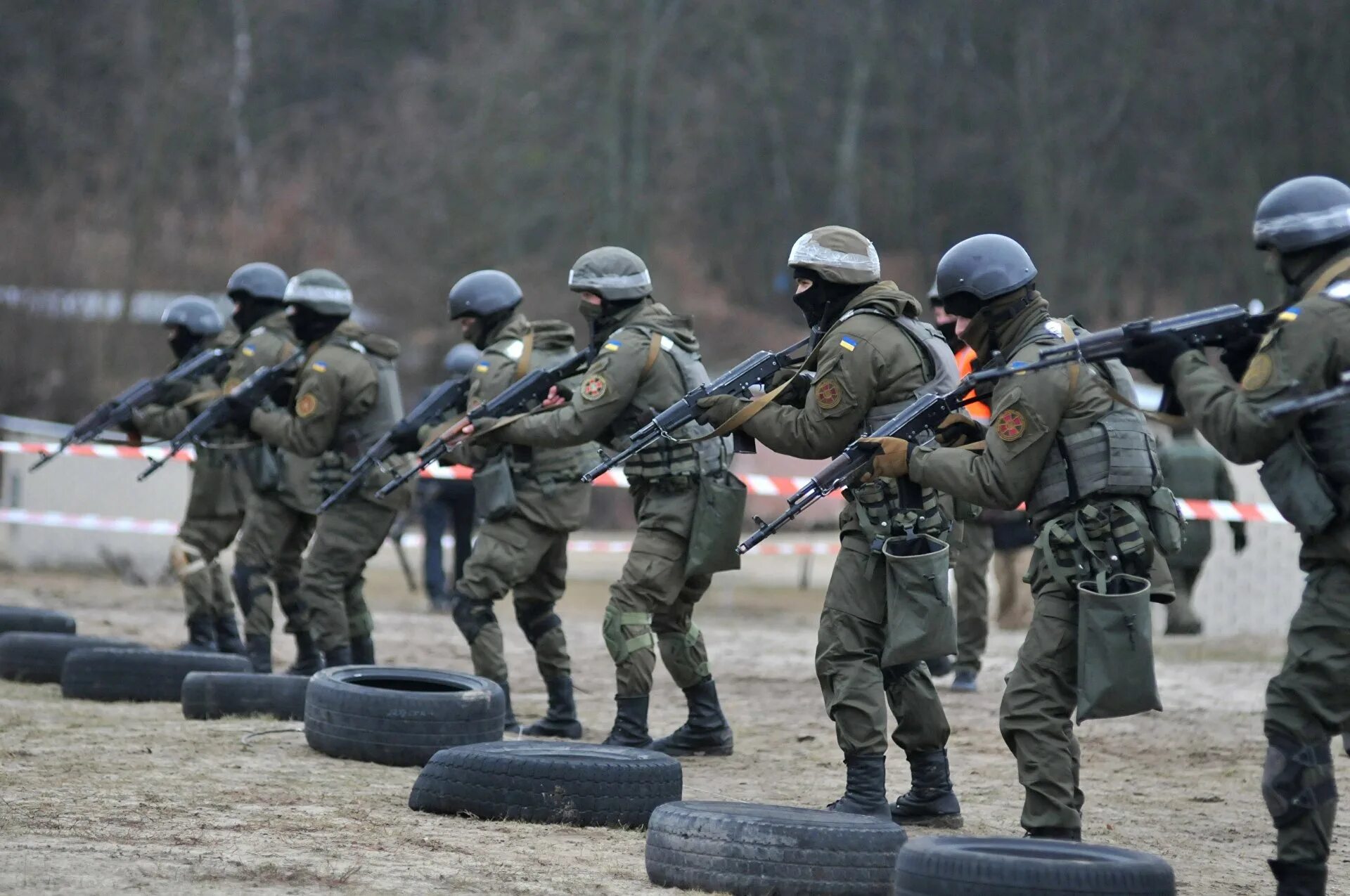 Национальная гвардия Украины. Росгвардия боец. Нацгвардия Украины техника. Нацгвардия Украины Луганская область.