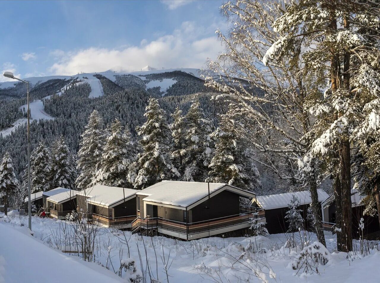 Архыз роял отель. Отель ski resort архыз. Архыз северный кавказ. Отель гризли архыз. Архыз северное сияние.