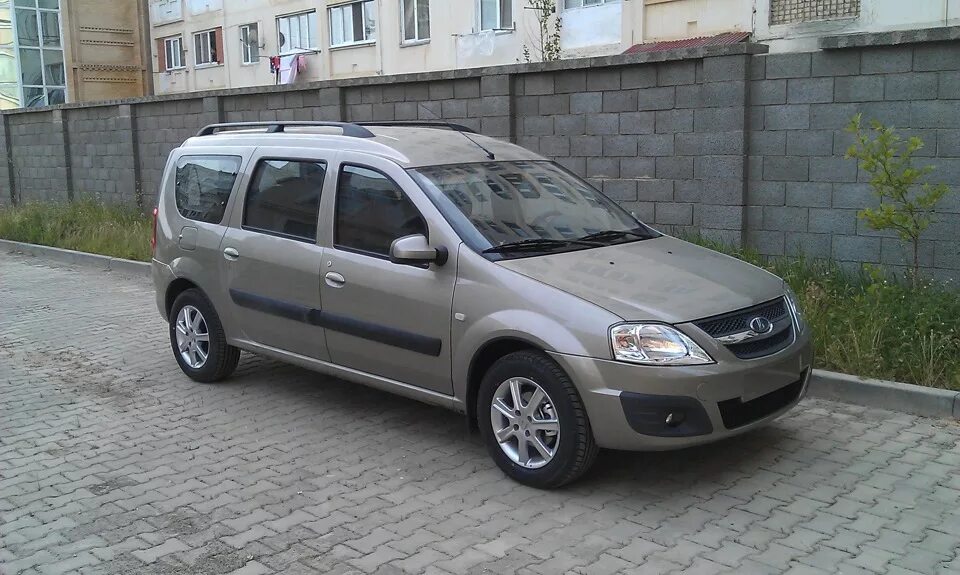 Литой диск ларгус 15. Лада ларгус кросс 195/65 r15. 195/65 r15 лада ларгус. ларгус r15. литые диски лада ларгус r15.