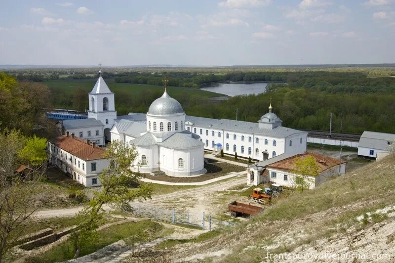 Свято-Успенский Дивногорский мужской монастырь. Дивногорский Успенский монастырь. Дивногорский Успенский мужской монастырь. Свято Успенский Дивногорский монастырь Воронежской области. Монастыри воронежской области сайт