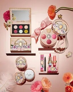 Pat mcgrath labs satinallure lipstick