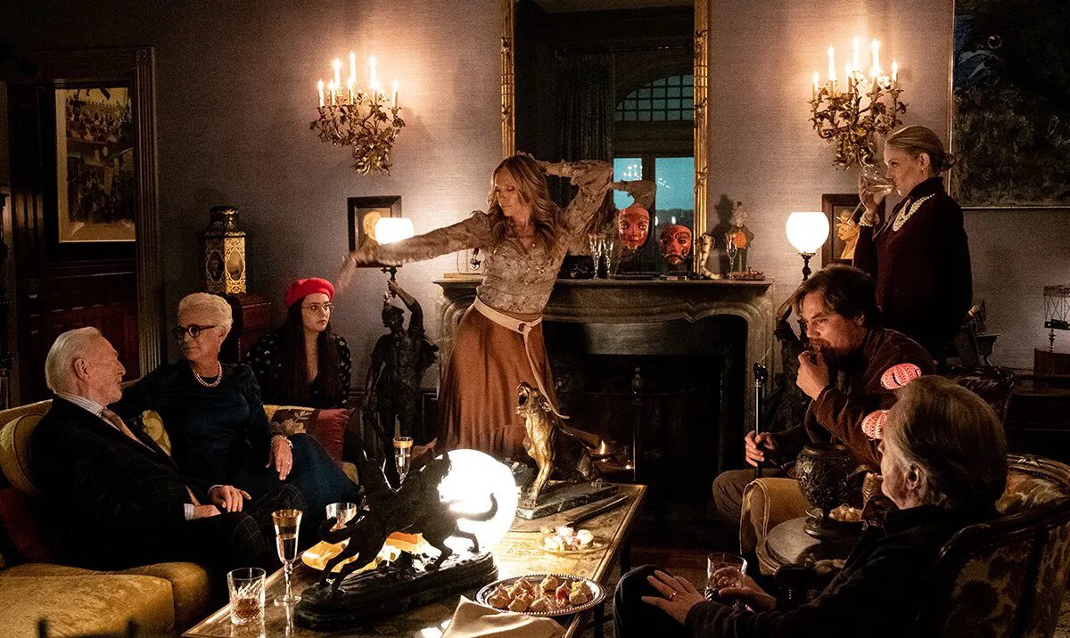 На ножах фильм 2019. Дэниел крейг достать ножи. Достать ножи. Фильм «достать ножи» режиссёр райан джонсон. Достать ножи фильм 2019.