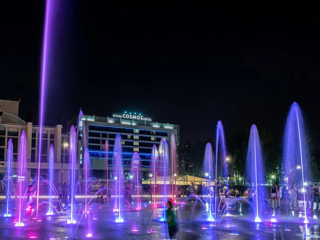 Park inn ижевск бородина 25. пушка ижевск фитнес. Cosmos ижевск. Cosmos ижевск. гостиница cosmos ижевск.