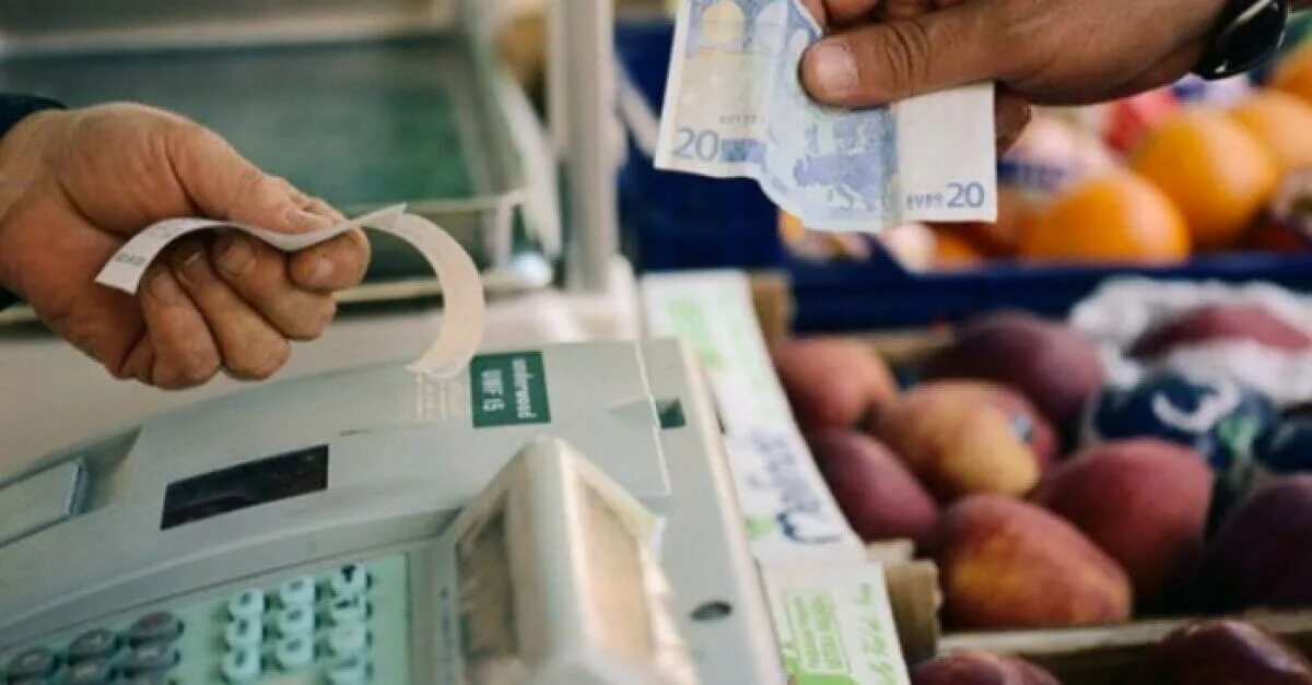 Продавец не принял купюру