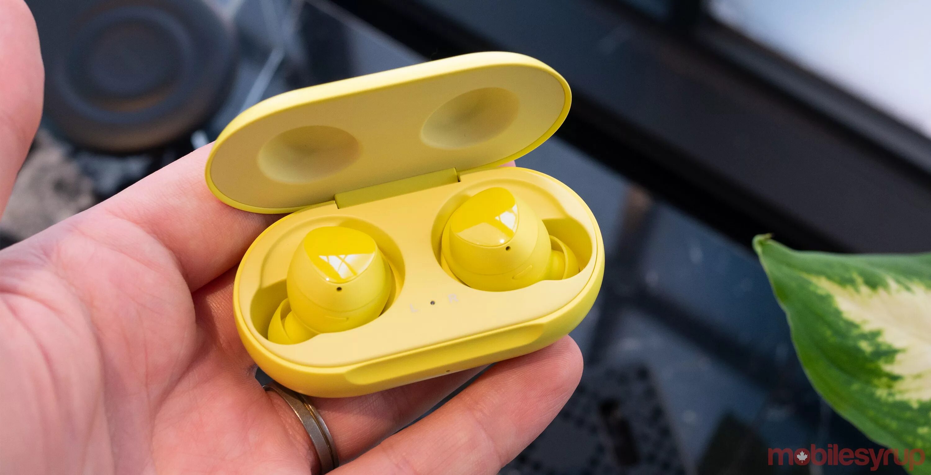 Samsung r170 galaxy buds. Samsung galaxy buds r170. samsung galaxy buds sm-r170. samsung buds yellow. samsung galaxy buds2 жёлтый.