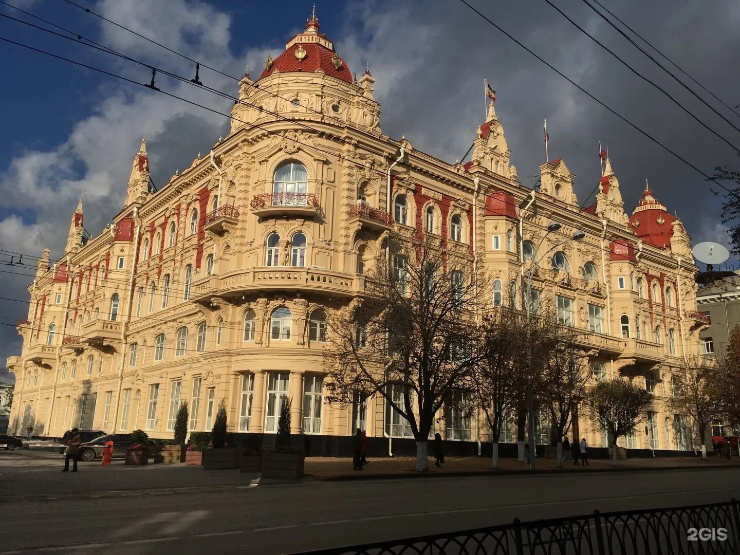 Здание городской Думы (Ростов-на-Дону). Ростов на Дону мэрия. Большая Садовая 47 Ростов-на-Дону администрация. Улица большая Садовая Ростов на Дону городская Дума.