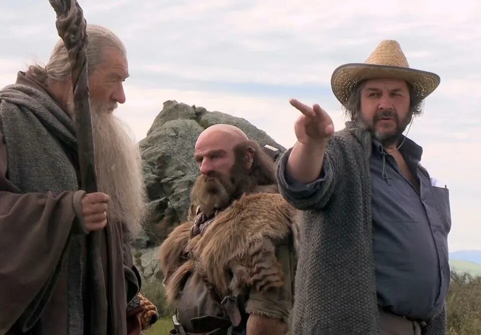 Элронд хоббит нежданное путешествие. Хоббит нежданное путешествие. Хоббит нежданное путешествие. Постер к фильму хоббит нежданное путешествие. Балин и бильбо.