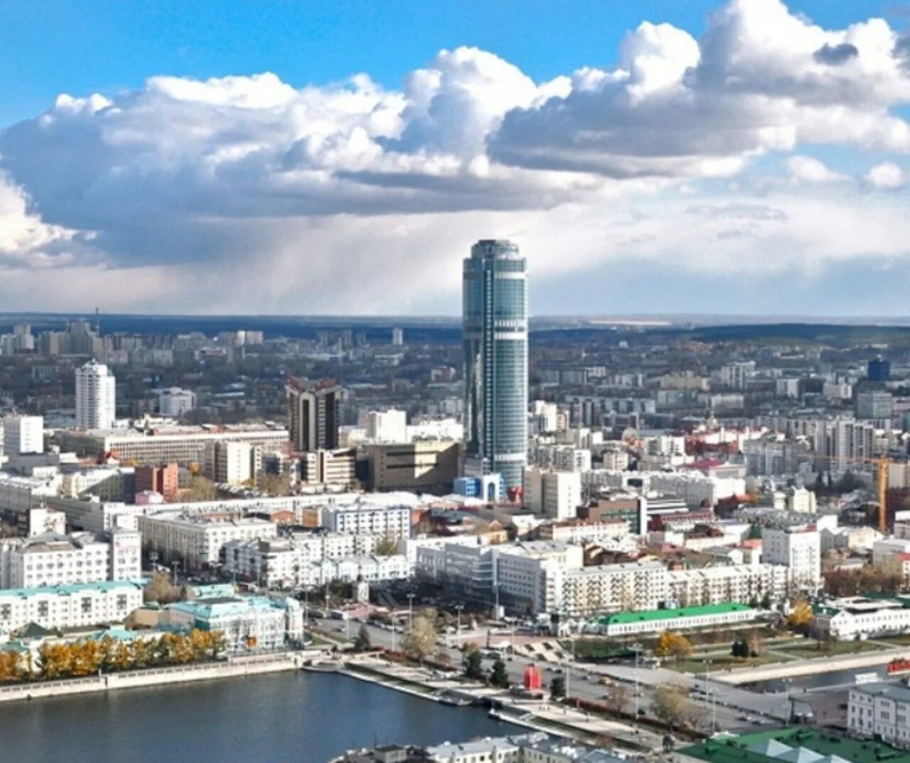 Центр екатеринбурга. Екатеринбург фото. Екатеринбург проспект ленина вид сверху. Екатеринбург лая. Екатеринбург центр города 2021.