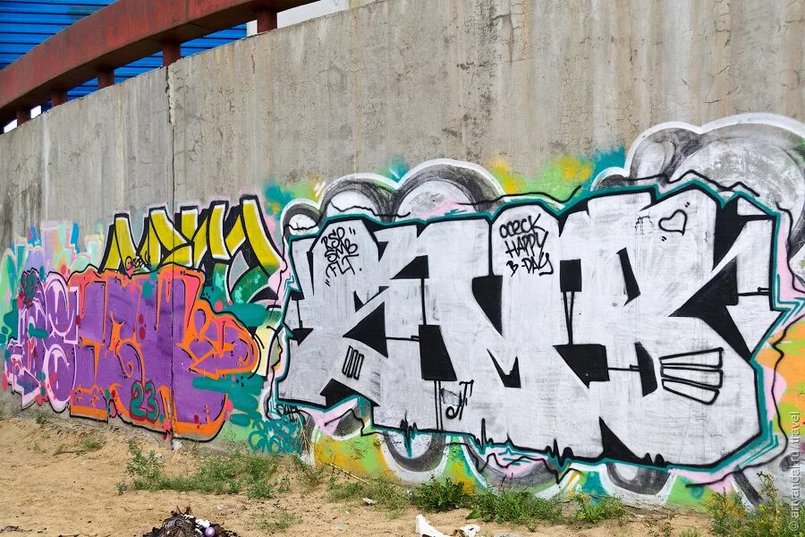 Граффити разрешены. Граффити композиция. Стили в граффити с названиями. Рисование граффити. 310 граффити москва.